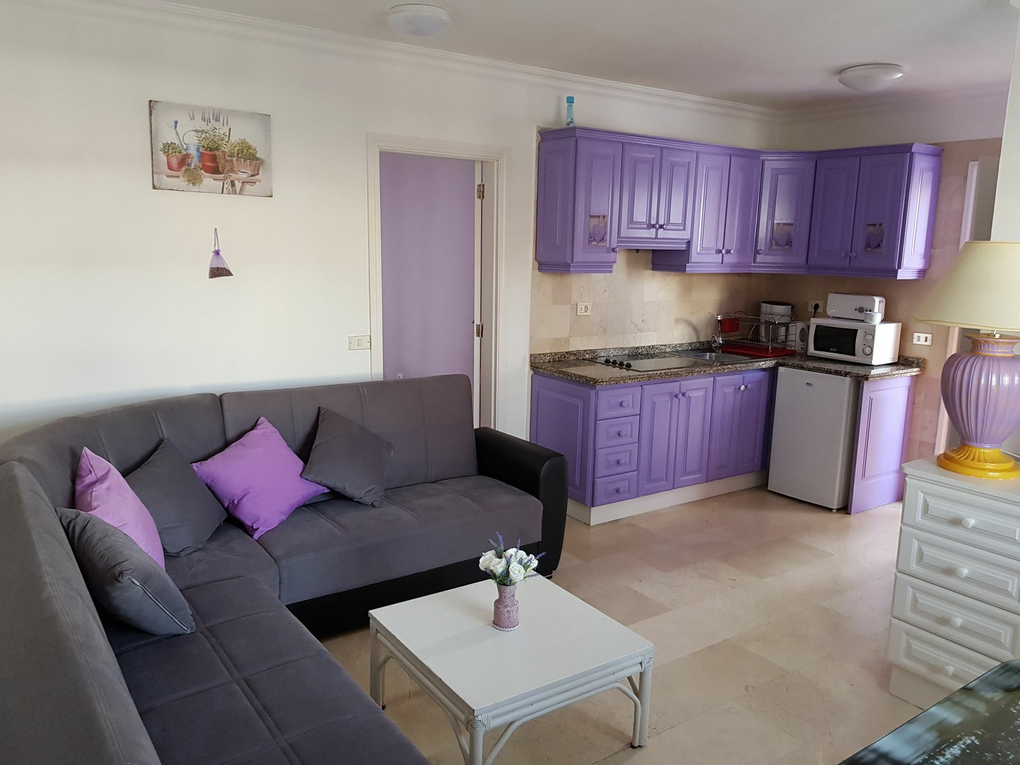 Lavanda Aparthotel